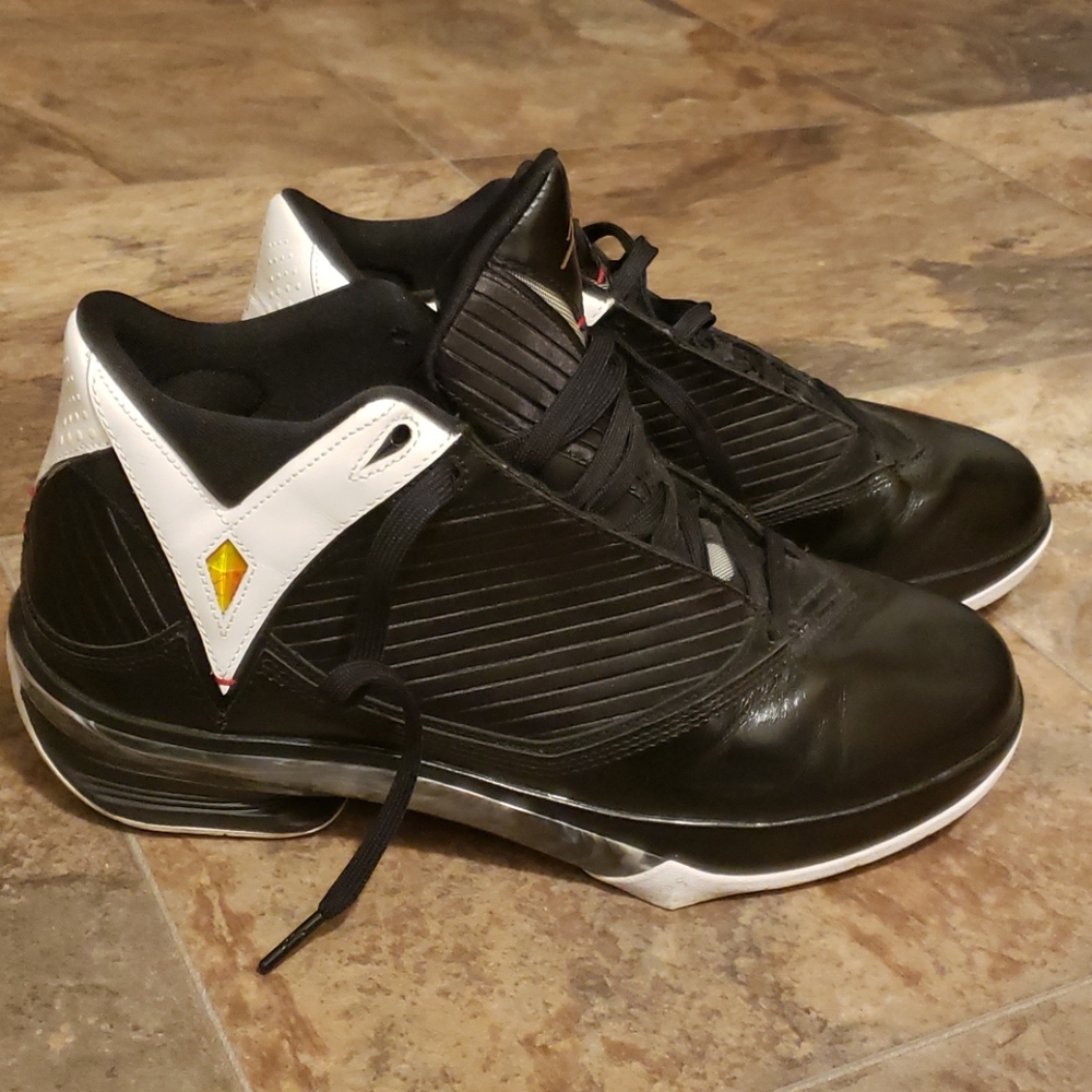 Nike Air Jordan 2008 Black Varsity